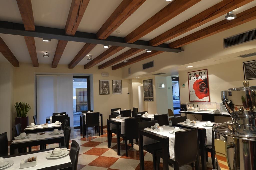 Best Western Hotel Armando فيرونا المظهر الخارجي الصورة