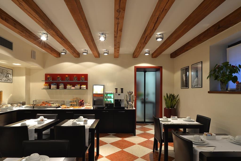 Best Western Hotel Armando فيرونا المظهر الخارجي الصورة